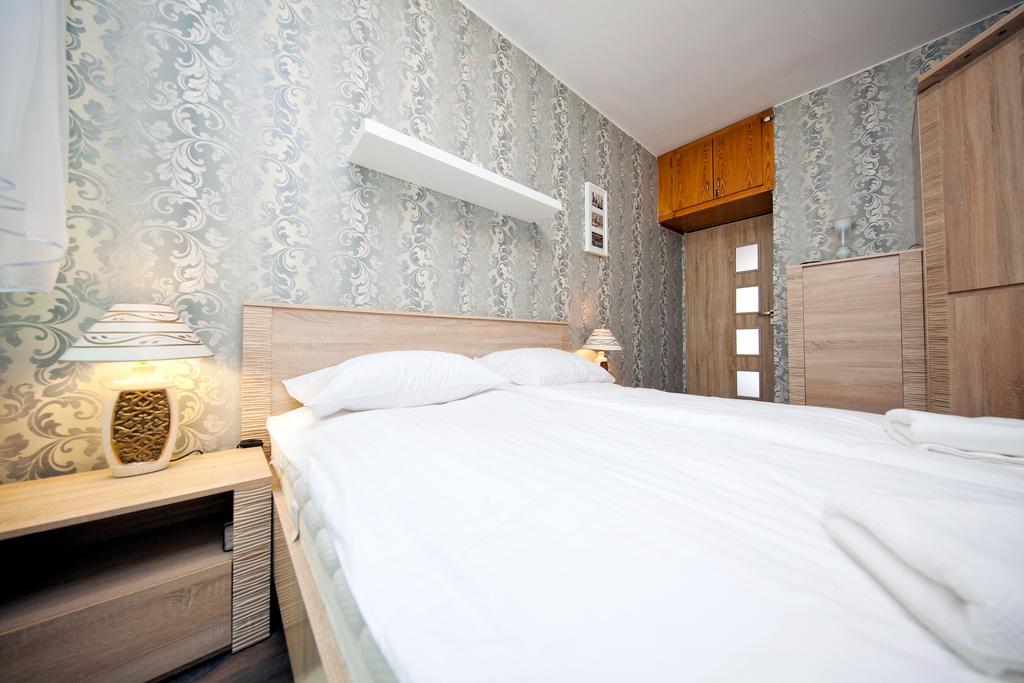 Elite Apartments Ogarna Deluxe Old Town กดัญสก์ ภายนอก รูปภาพ